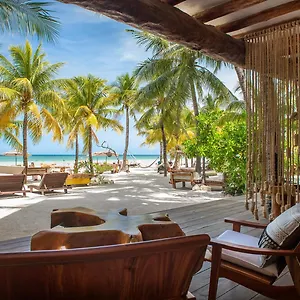 Mawimbi Boutique Hotell
