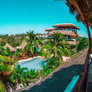 Ensueno & Club Aparthotel